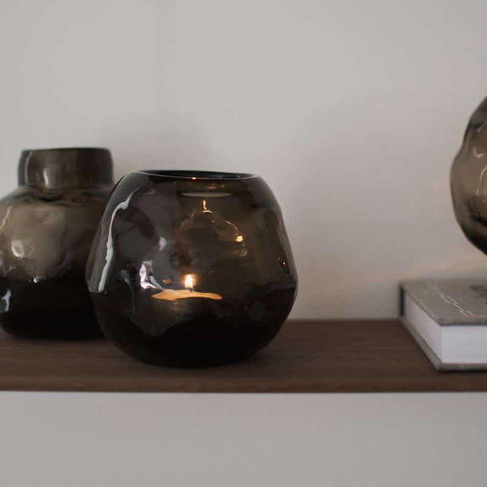 Braunes Windlicht Bunch aus Glas von DBKD