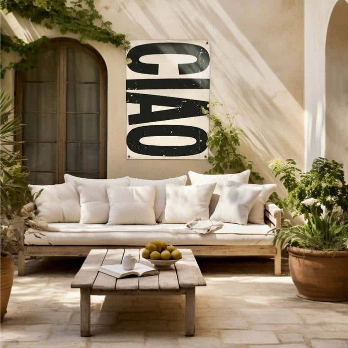 Gartenposter Outdoor mit Aufschrift "CIAO" in den Größen 100x140cm und 70x100cm