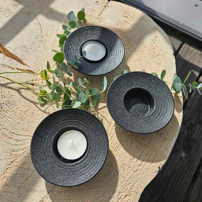 Kerzenhalter Tveta, glossy black, von Storefactory