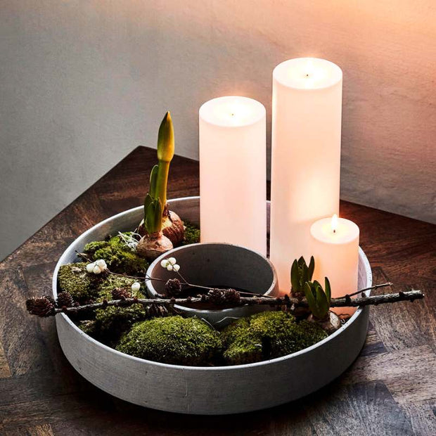 grauer Kerzenhalter The Ring von House Doctor aus Polystone