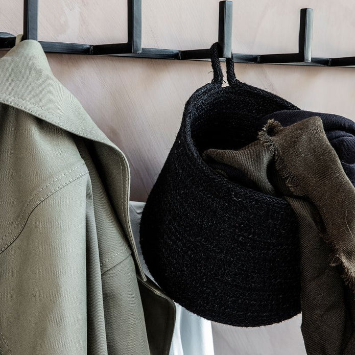 Korb Hang schwarz aus Jute von House Doctor
