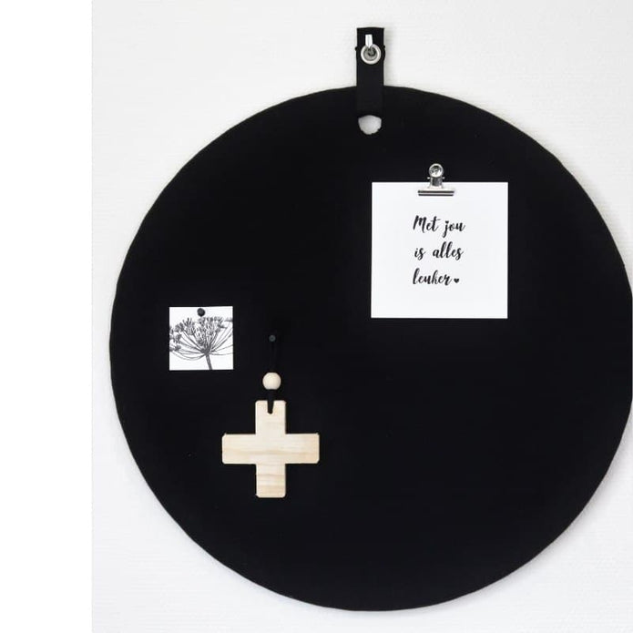 Memo Board aus Wollfilz in schwarz