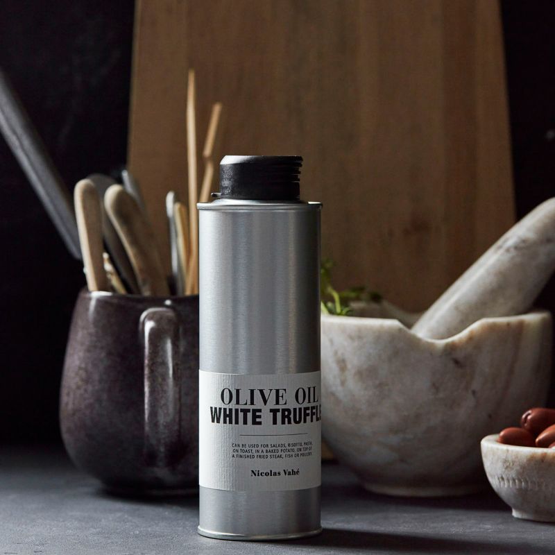 Natives Olivenöl extra, mit Trüffelaroma von Nicolas Vahe