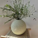 Vase Kaia 25cm von Cooee in der Farbe linnen