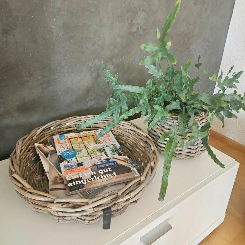 Große, runde Rattanschale mit Ø 45 cm