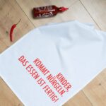 Geschirrtuch mit Spruch "Kinder kommt nörgeln, das Essen ist fertig" 100% Baumwolle, 70x50 cm von 17;30 Hamburg