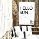 Gartenposter Outdoor mit Aufschrift "Hello Sun" in den Größen 100x170cm und 70x100cm