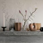 Vase Gry von Cooee 30 cm hohe mundgeblasene Vase in smoke