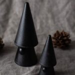 Weihnachtsmann aus Keramik Santa Evert schwarz Storefactory