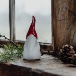 Weihnachtsfigur Svante in zwei Farben von Storefactory