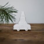 HJULSTAD Auto mit Geschenk von Storefactory