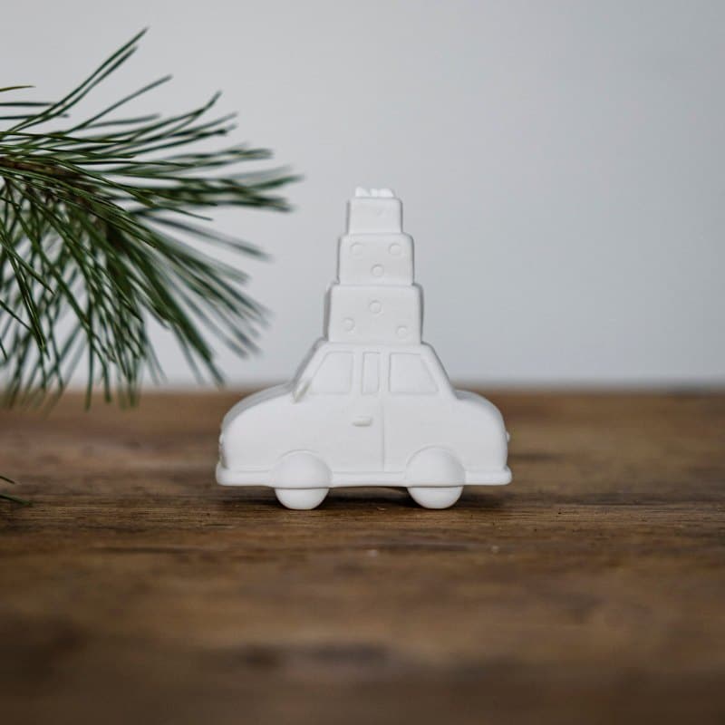 HJULSTAD Auto mit Geschenk von Storefactory
