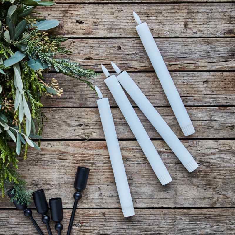 Weiße LED Stabkerzen von House Doctor für Indoor, in zwei Größen