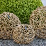 A2 Living Rattan Kugel in drei Größen aus Kubu Grey Rattan