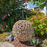 A2 Living Rattan Kugel in drei Größen aus Kubu Grey Rattan