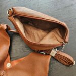 Handtasche in vier Farben, zum Umhängen