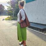 Handtasche in vier Farben, zum Umhängen