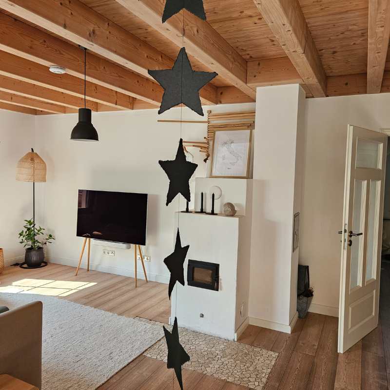 Sternkette schwarz mit Sternen aus Papier 150 cm lang