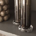 Vase tall braun aus Glas von DBKD in zwei verschiedenen Größen