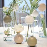 Glasvase Blossom in zwei Größen von Lübech Living, aus recyceltem Glas, Durchmesser 8,6 cm Höhe 20 cm und 30 cm